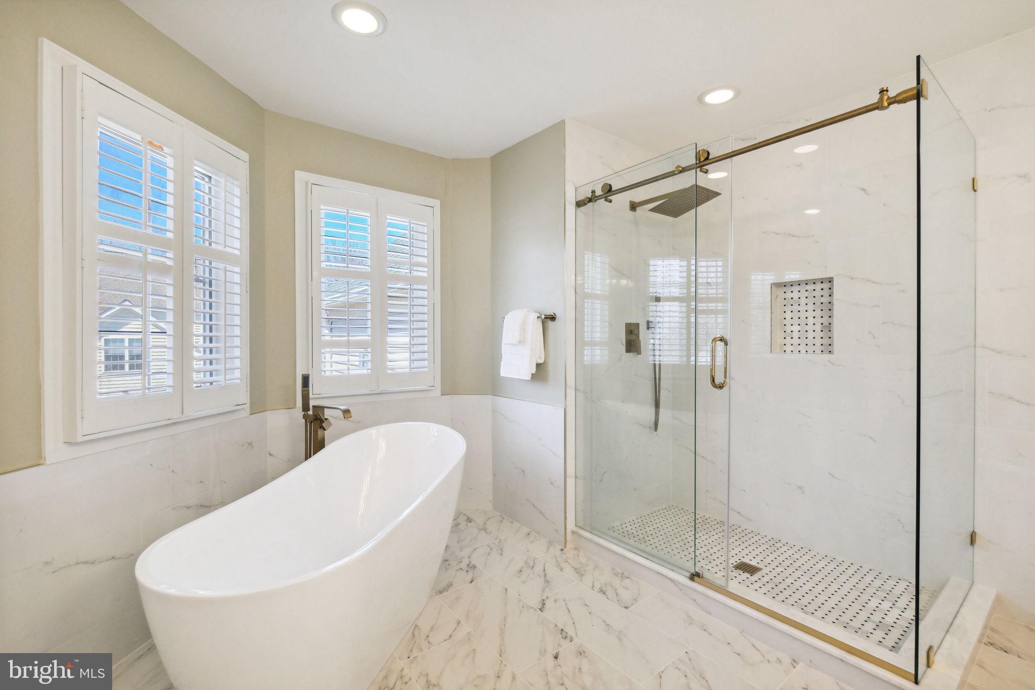 203 Saddle Ridge Cir