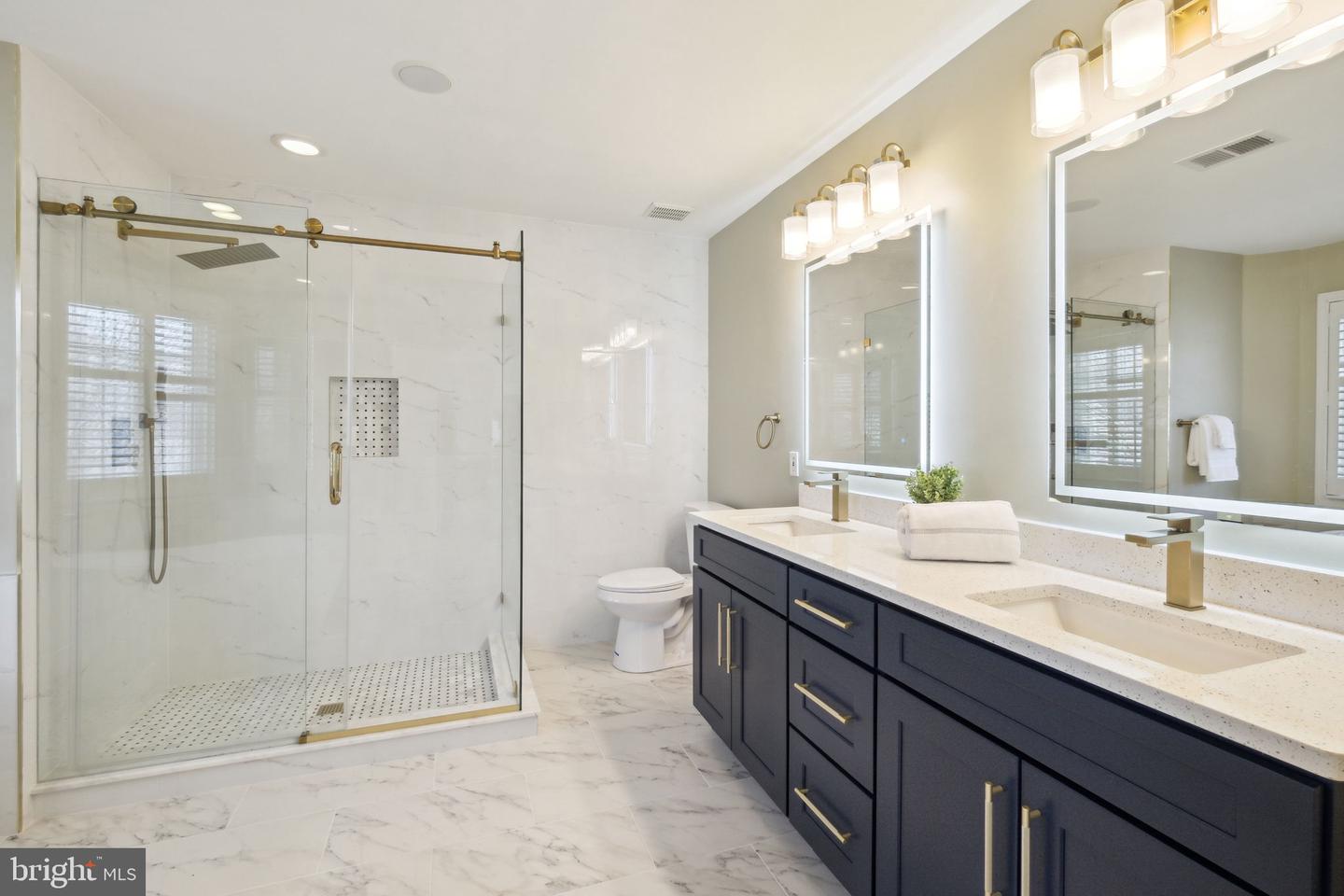 203 Saddle Ridge Cir