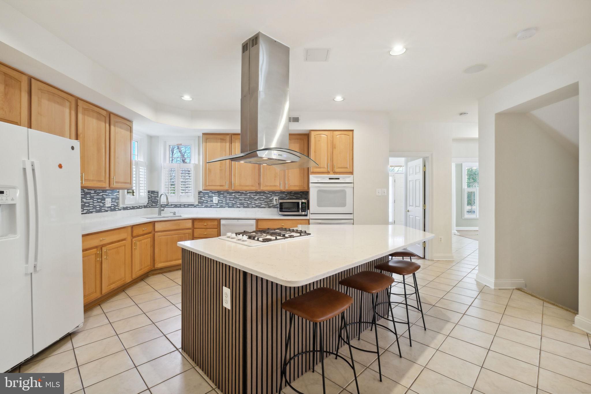 203 Saddle Ridge Cir