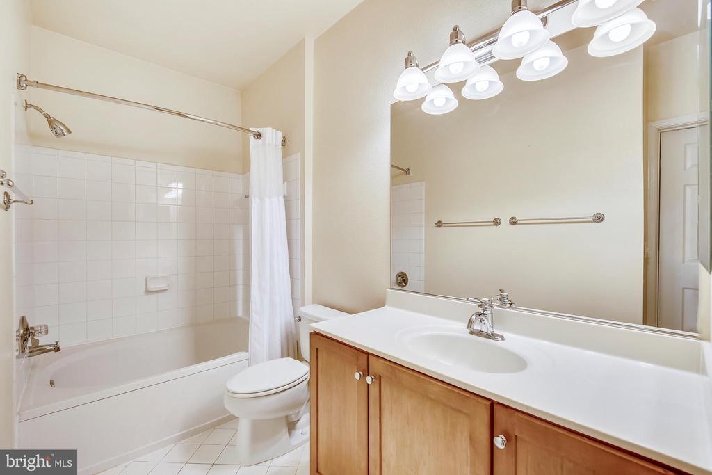 11750 OLD GEORGETOWN RD #2326