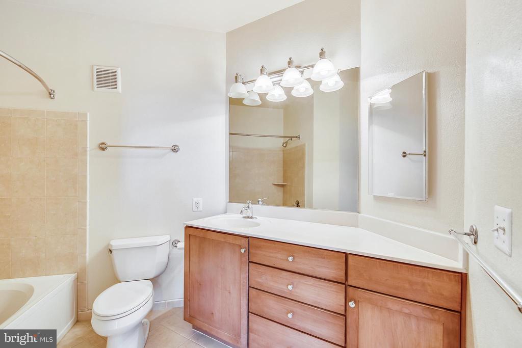 11750 OLD GEORGETOWN RD #2326