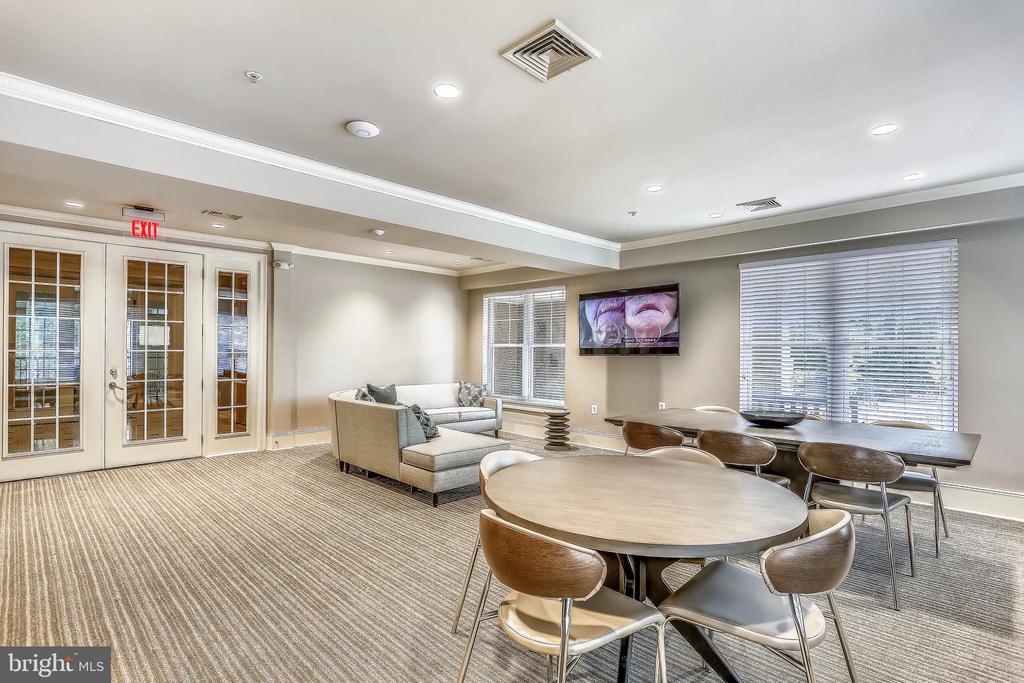 11750 OLD GEORGETOWN RD #2326