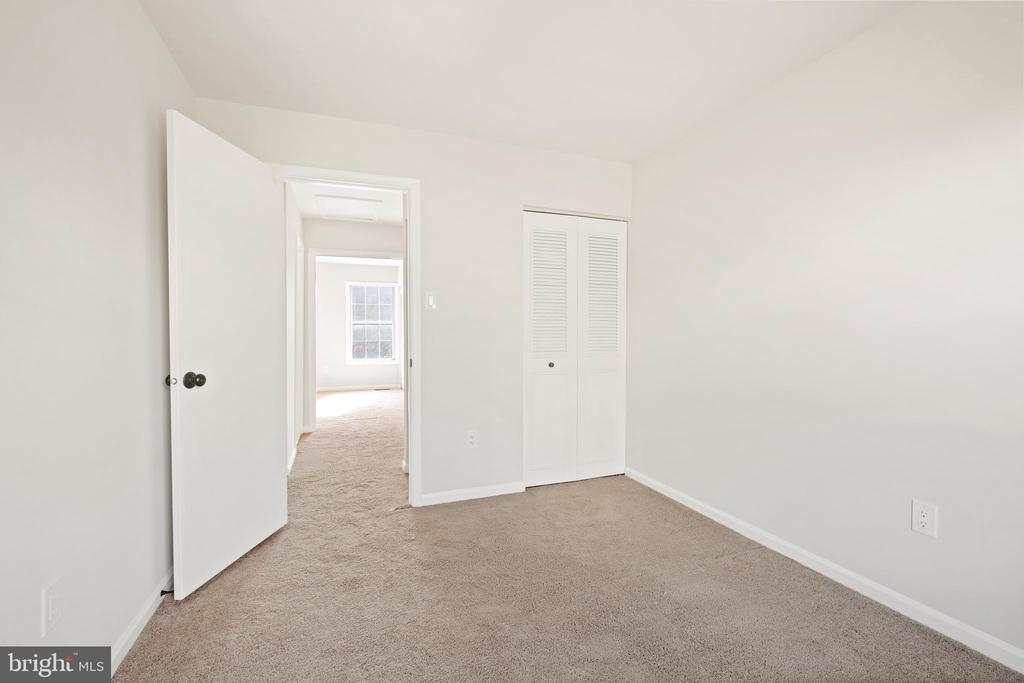11407 Flowerton Pl