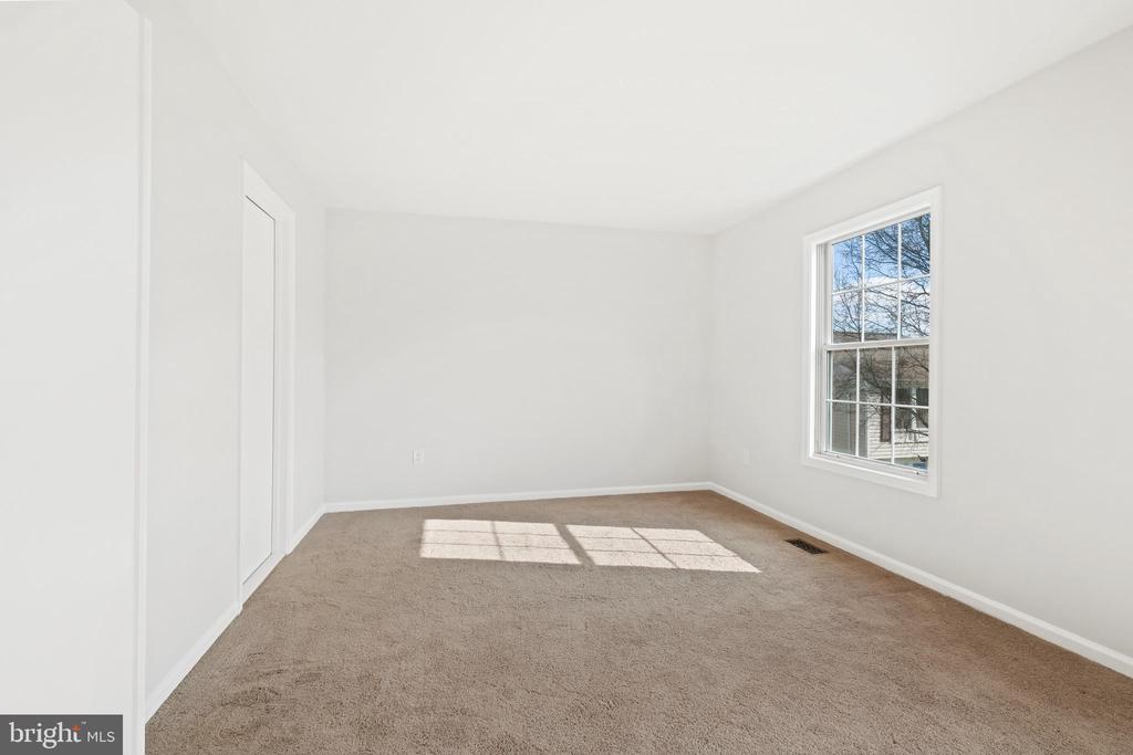 11407 Flowerton Pl