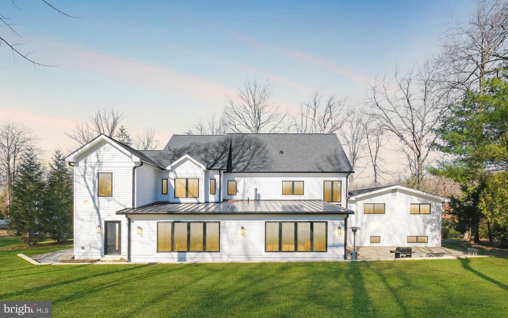 11624 DANVILLE DR