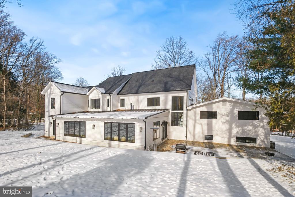 11624 DANVILLE DR