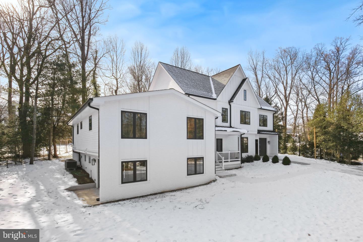 11624 Danville Dr