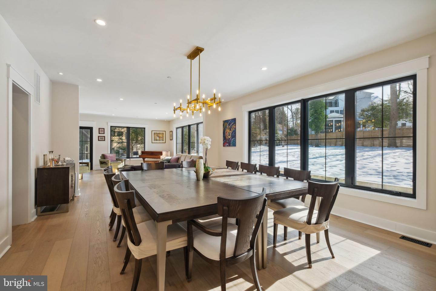 11624 Danville Dr