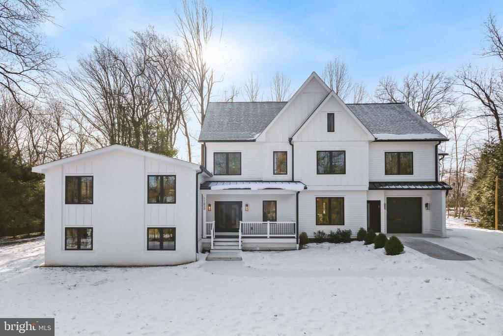 11624 DANVILLE DR