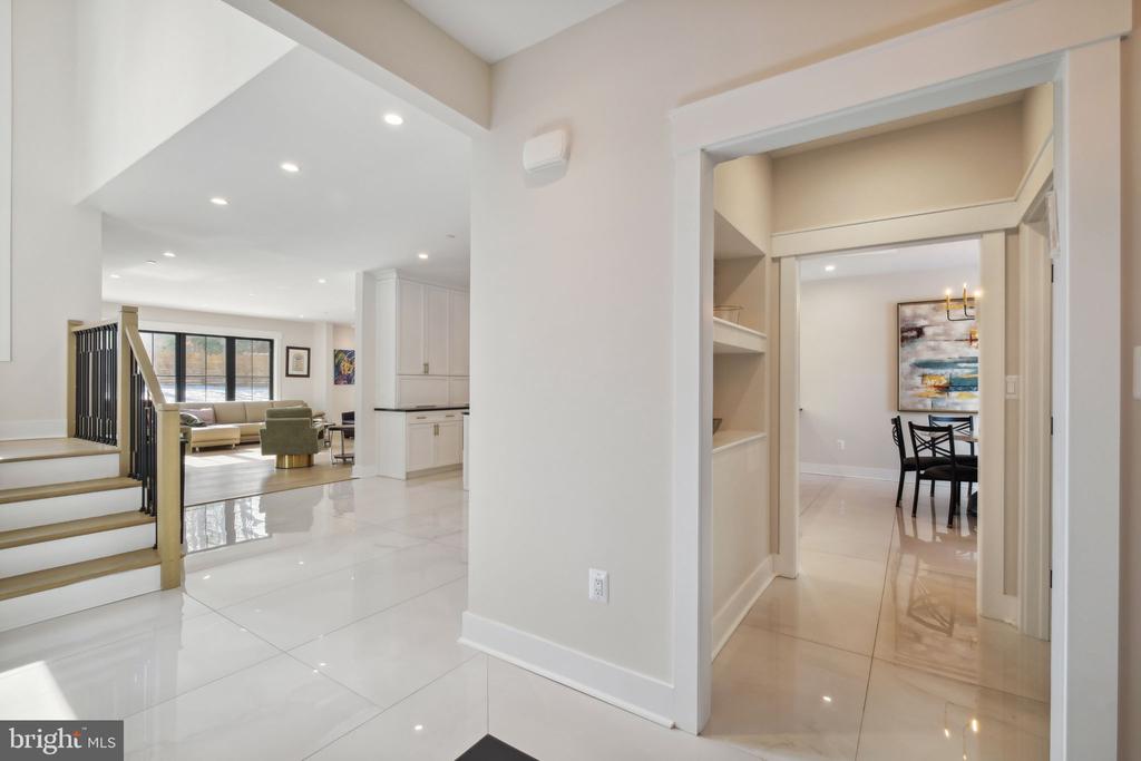 11624 DANVILLE DR