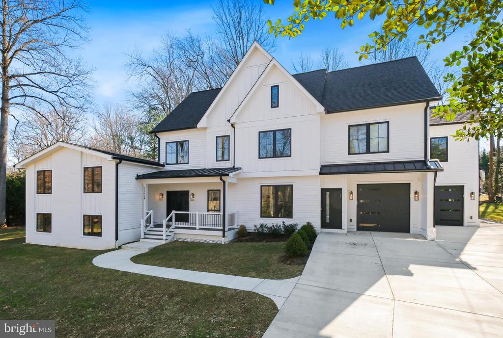 11624 DANVILLE DR