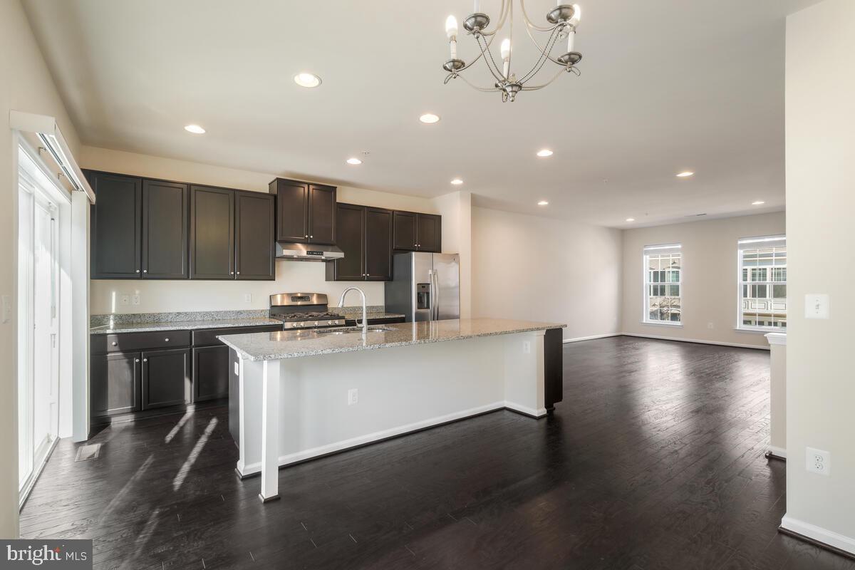 13205 Uffizi Ln