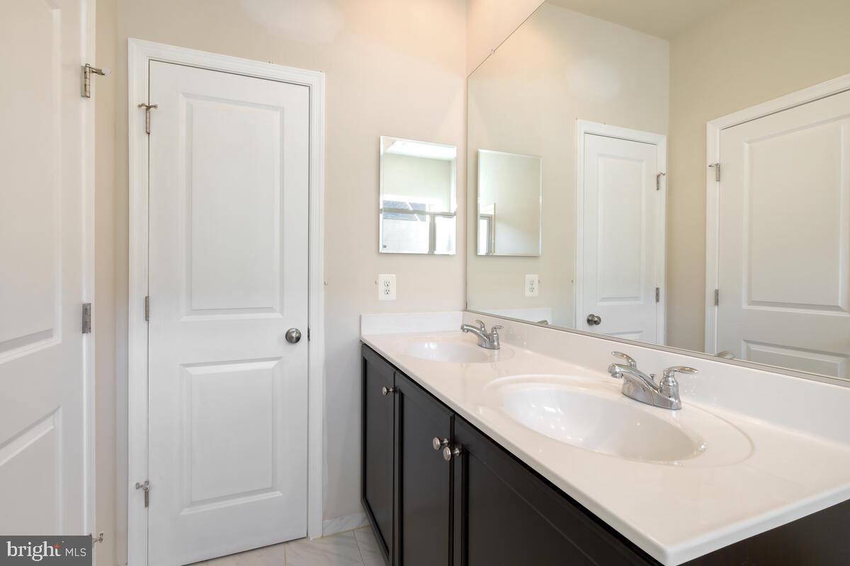 13205 Uffizi Ln