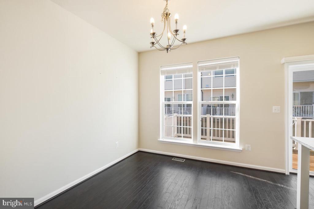 13205 Uffizi Ln