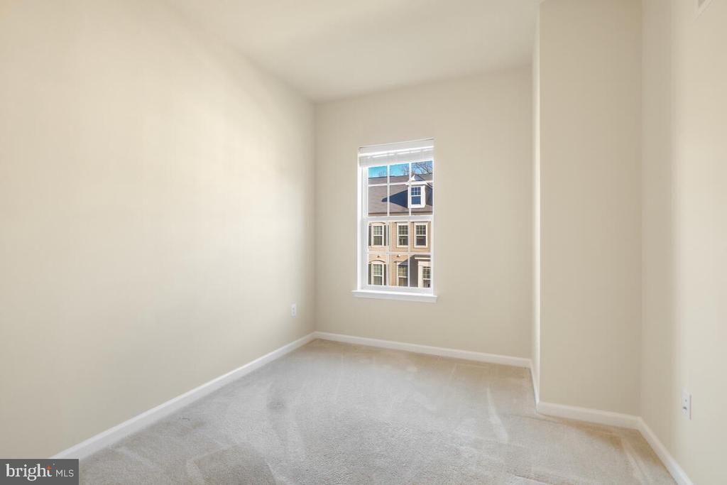 13205 Uffizi Ln