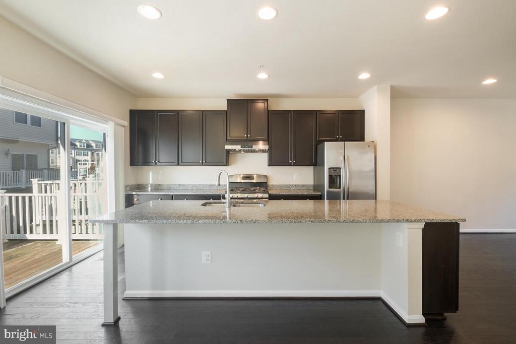 13205 Uffizi Ln