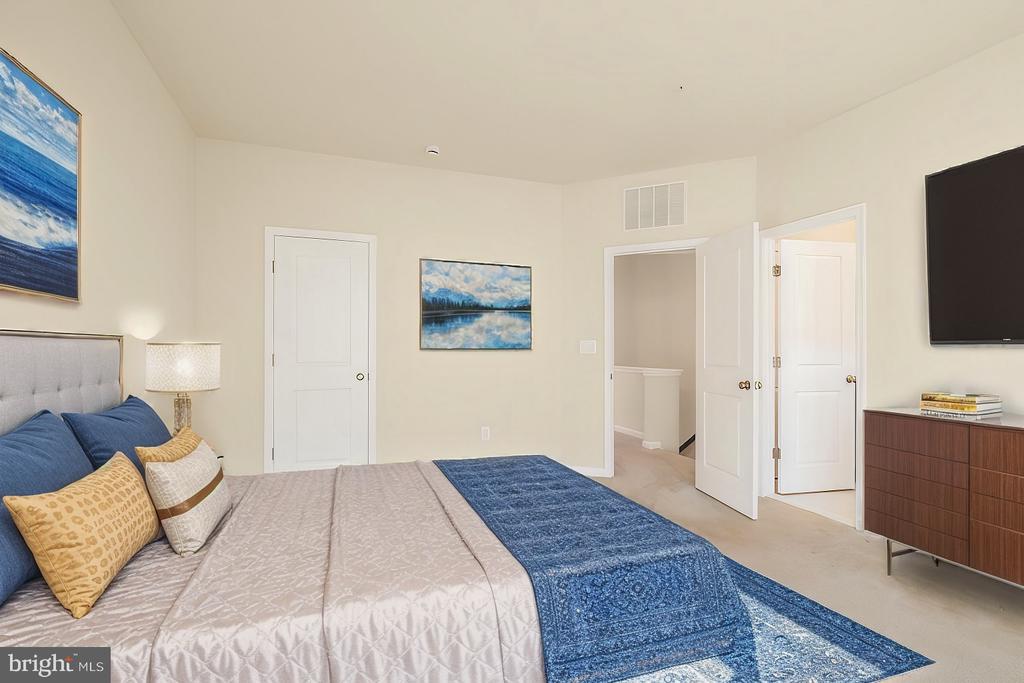 13205 Uffizi Ln