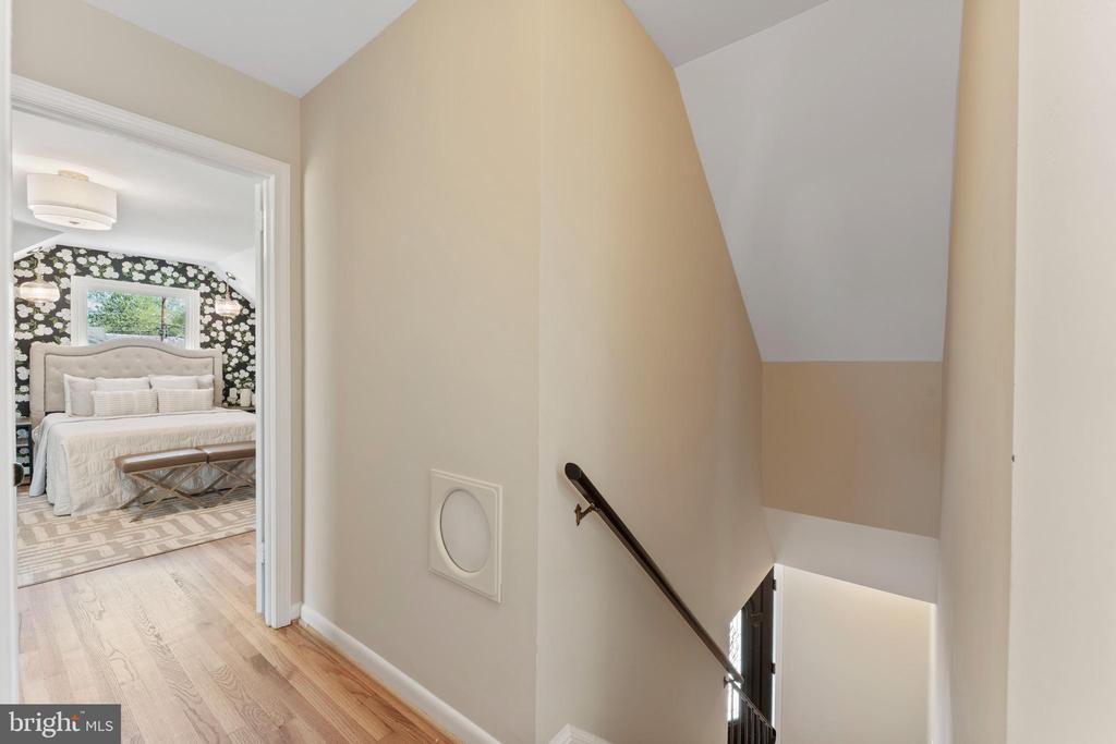 3 MELBOURNE AVENUE