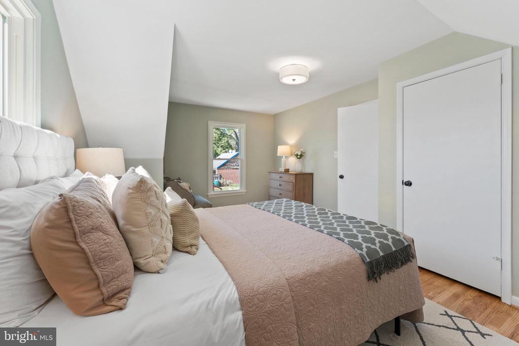 3 MELBOURNE AVENUE