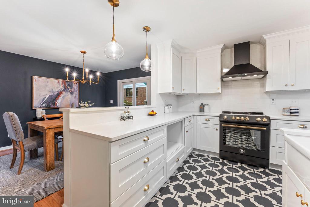 3 MELBOURNE AVENUE