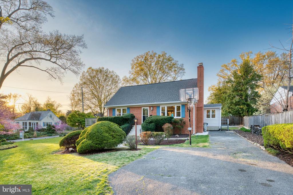 3 MELBOURNE AVENUE