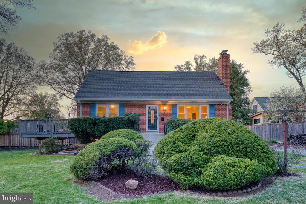 3 MELBOURNE AVENUE