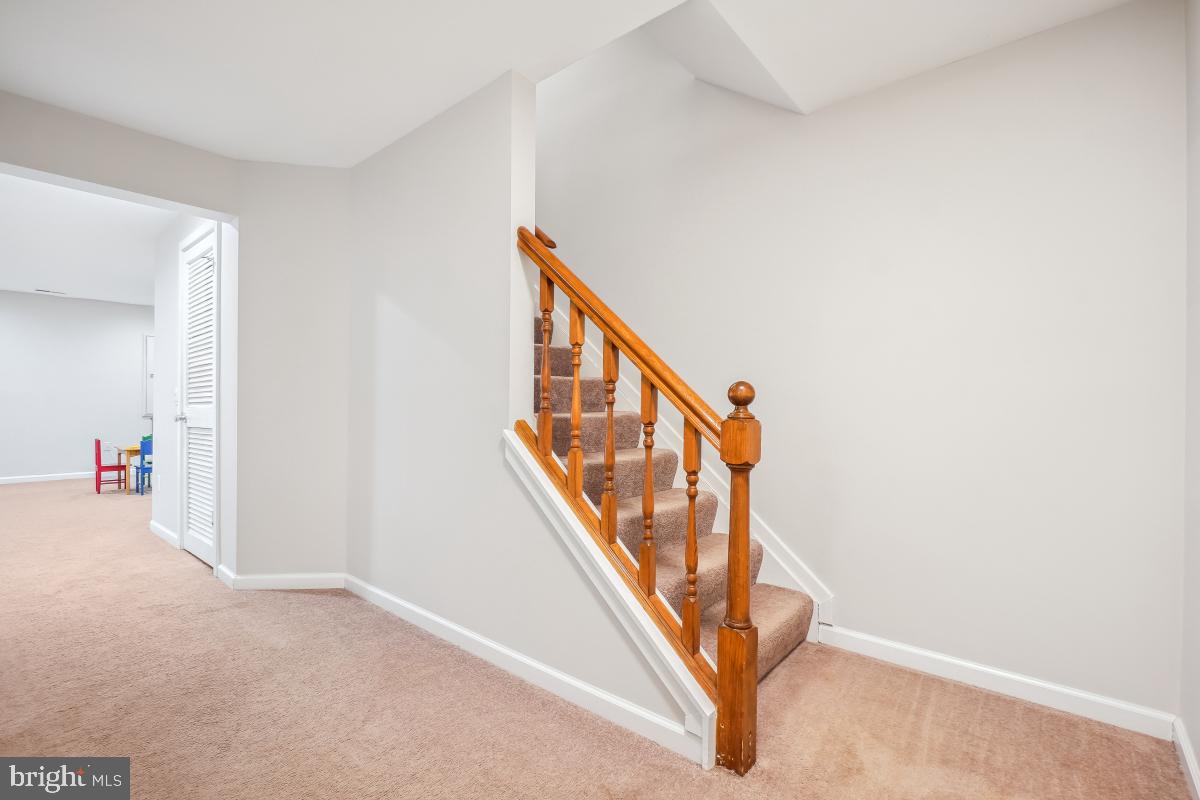1 Long Green Ct