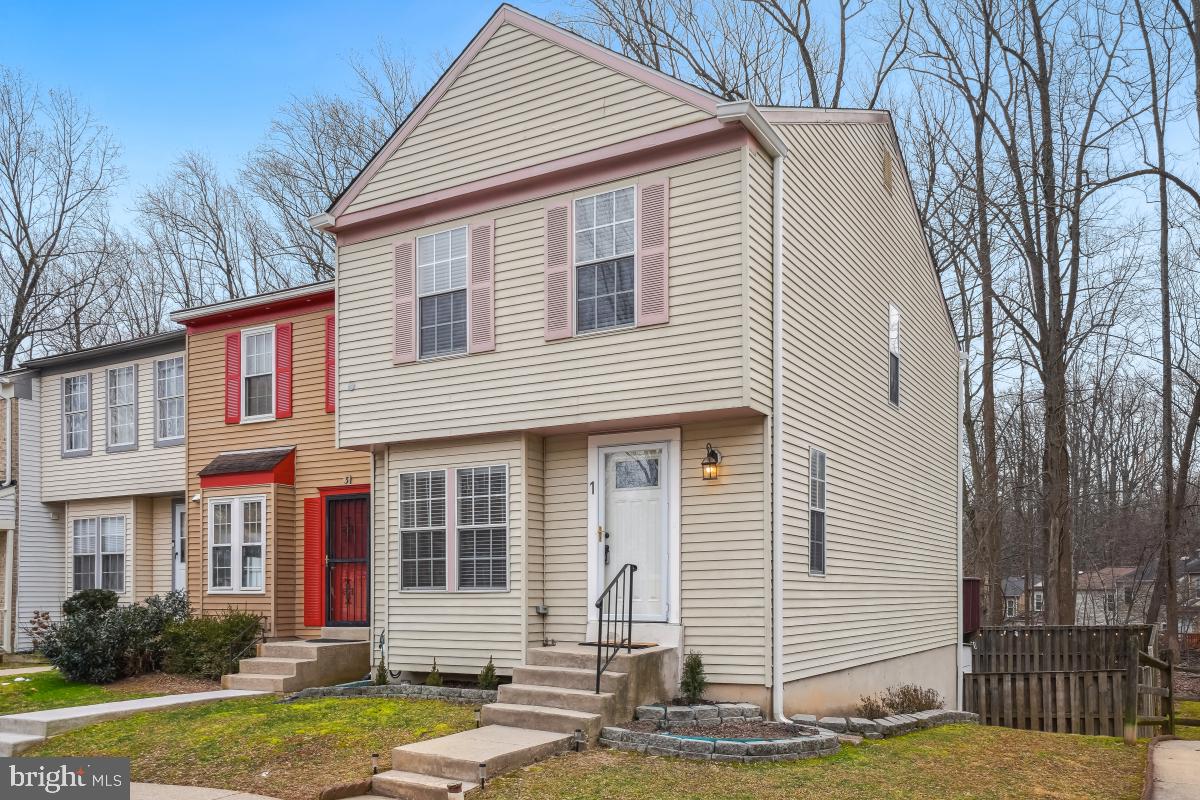1 Long Green Ct