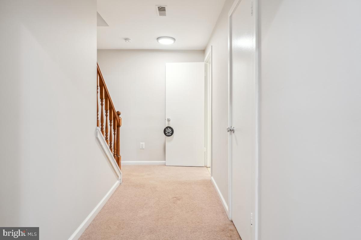 1 Long Green Ct