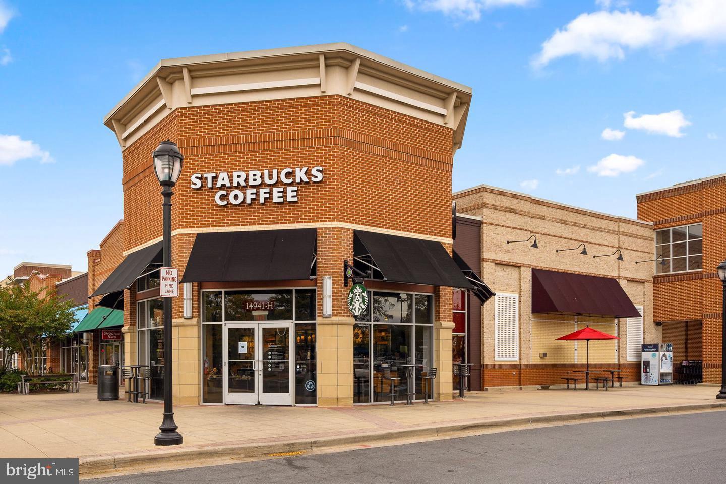 814 OAK KNOLL TERRACE