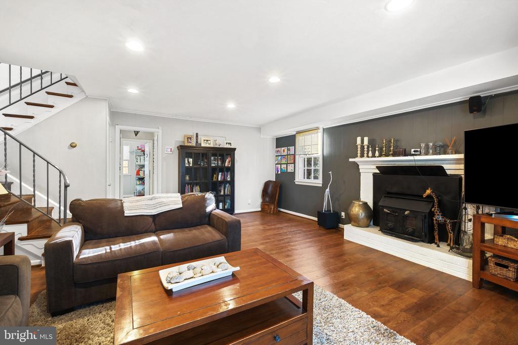 513 Bradford Dr