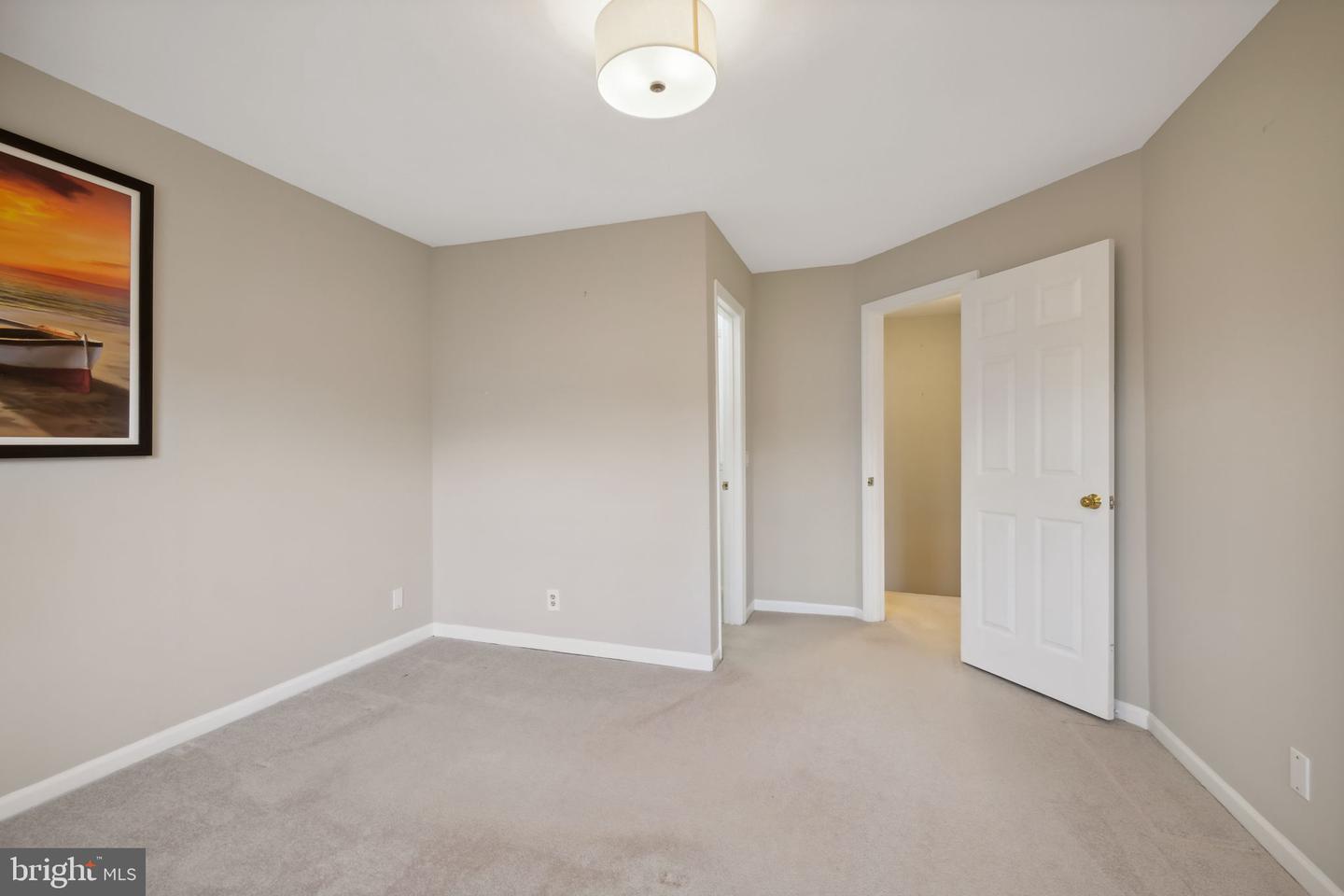 10717 Hampton Mill Ter #210/319