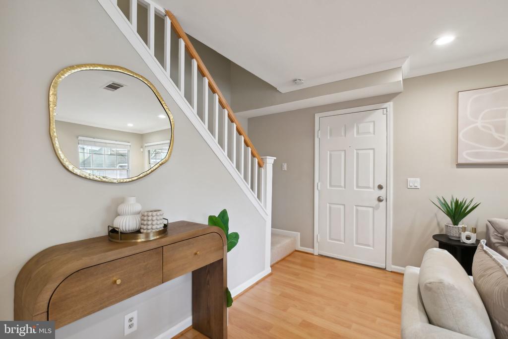 10717 Hampton Mill Ter #210/319