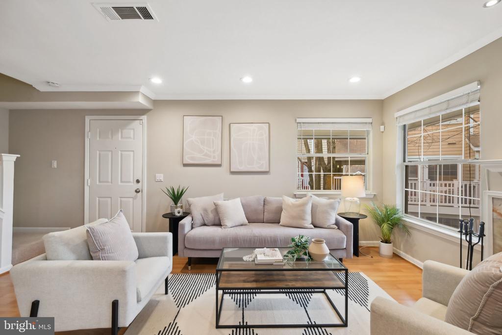 10717 Hampton Mill Ter #210/319