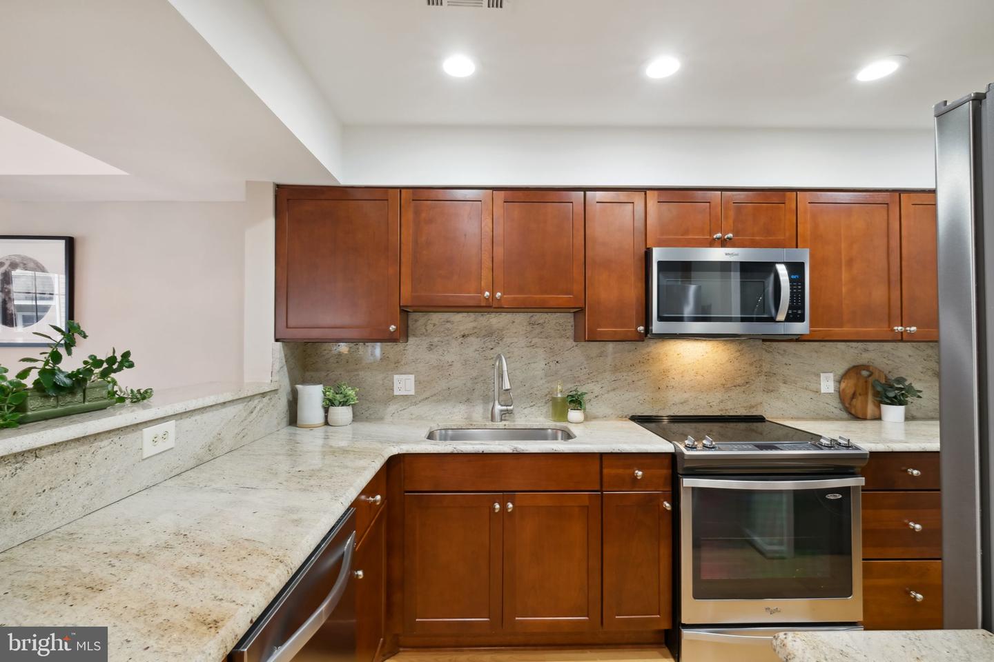 10717 Hampton Mill Ter #210/319
