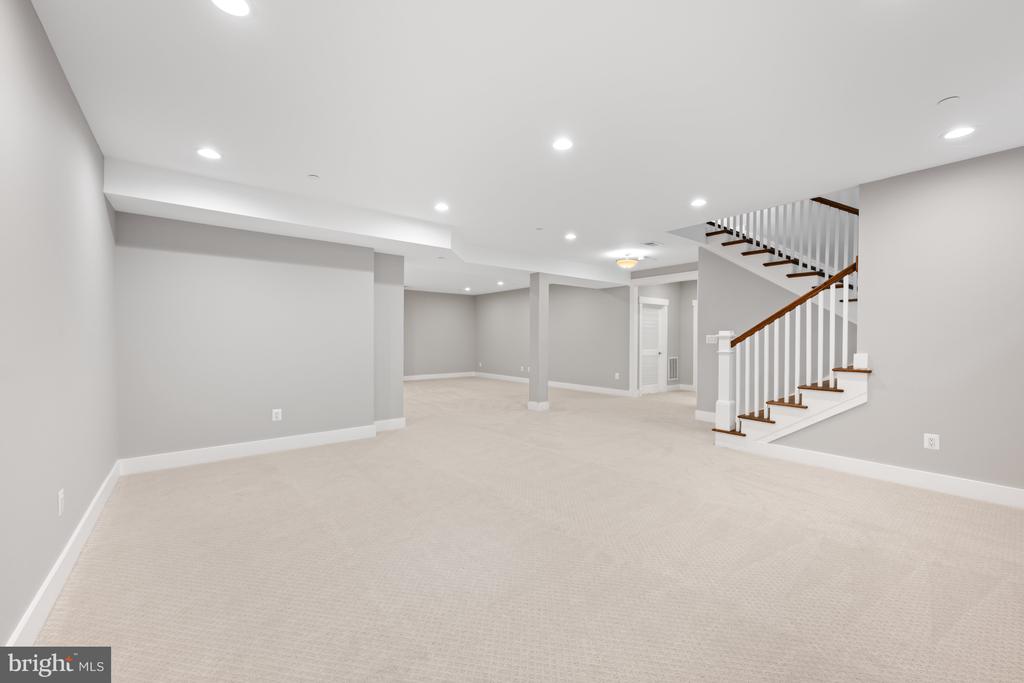 7802 MARBURY ROAD