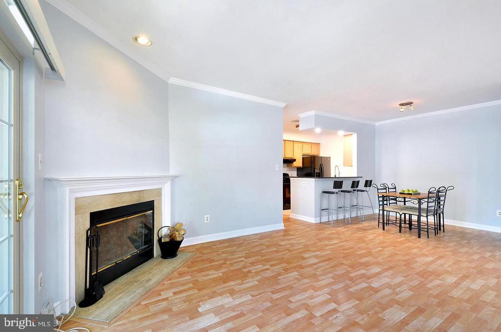 5916 BARBADOS PLACE 103
