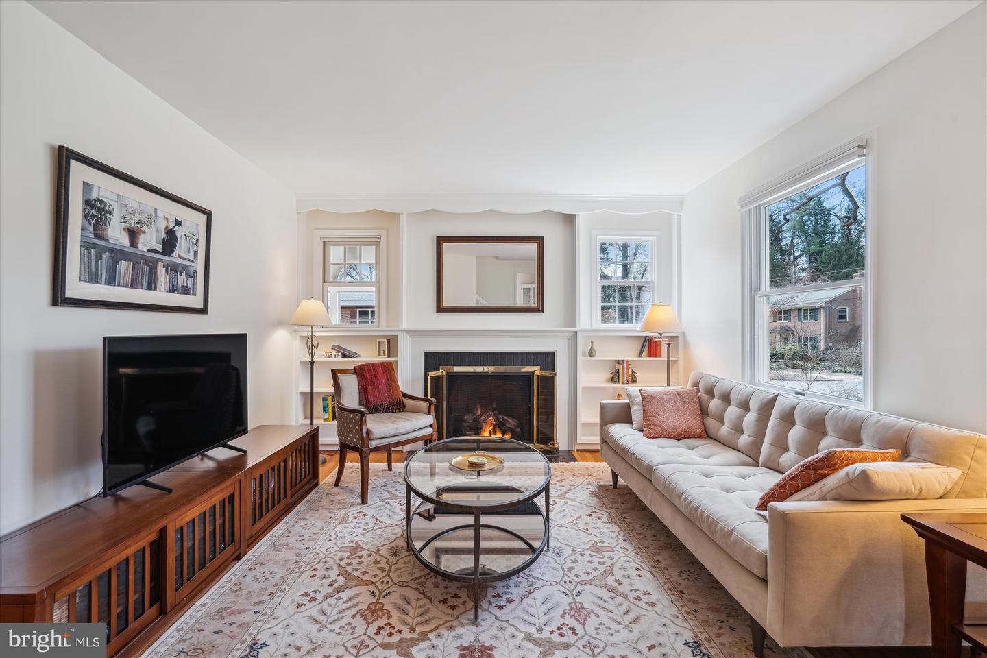 5218 Danbury Rd