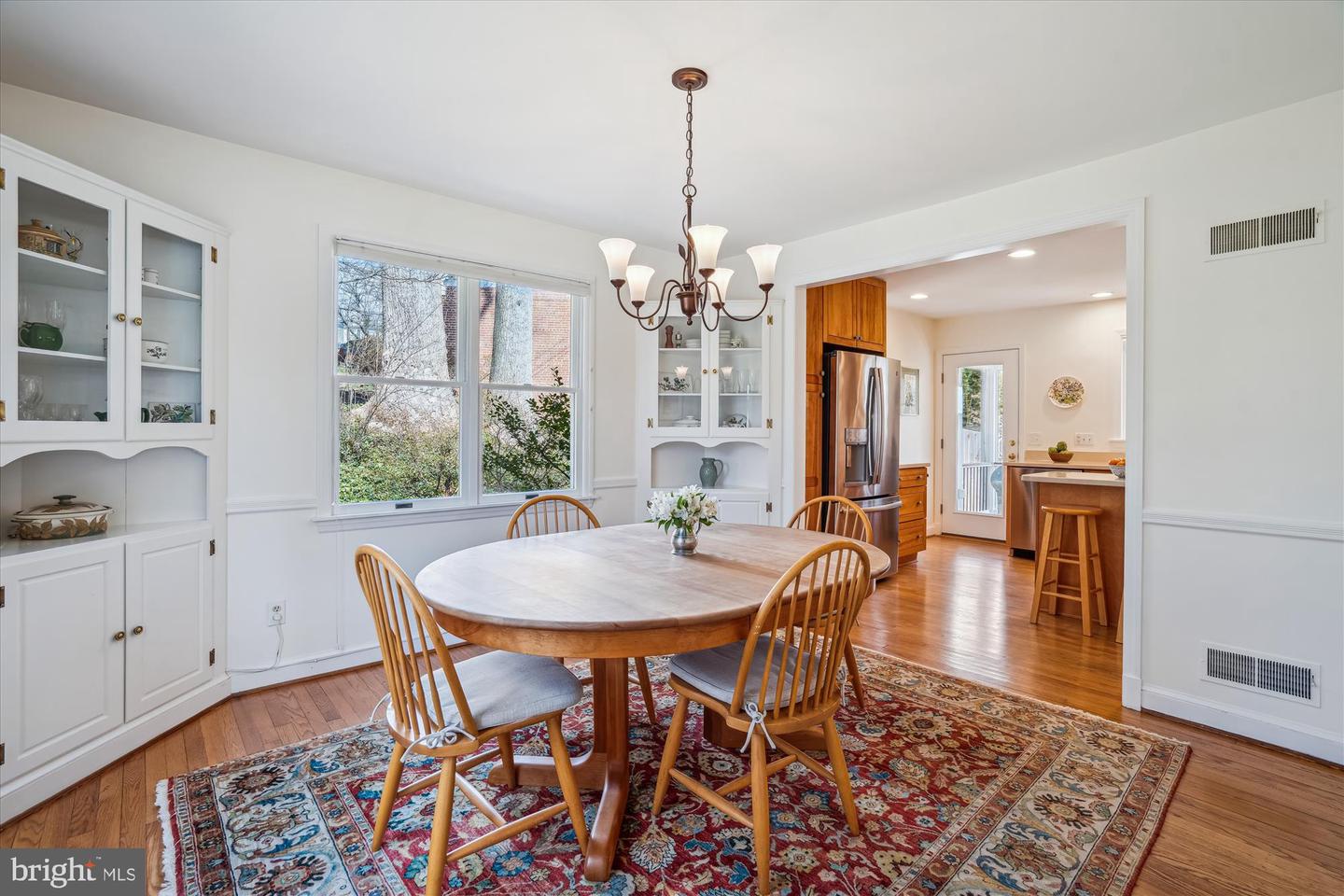 5218 Danbury Rd