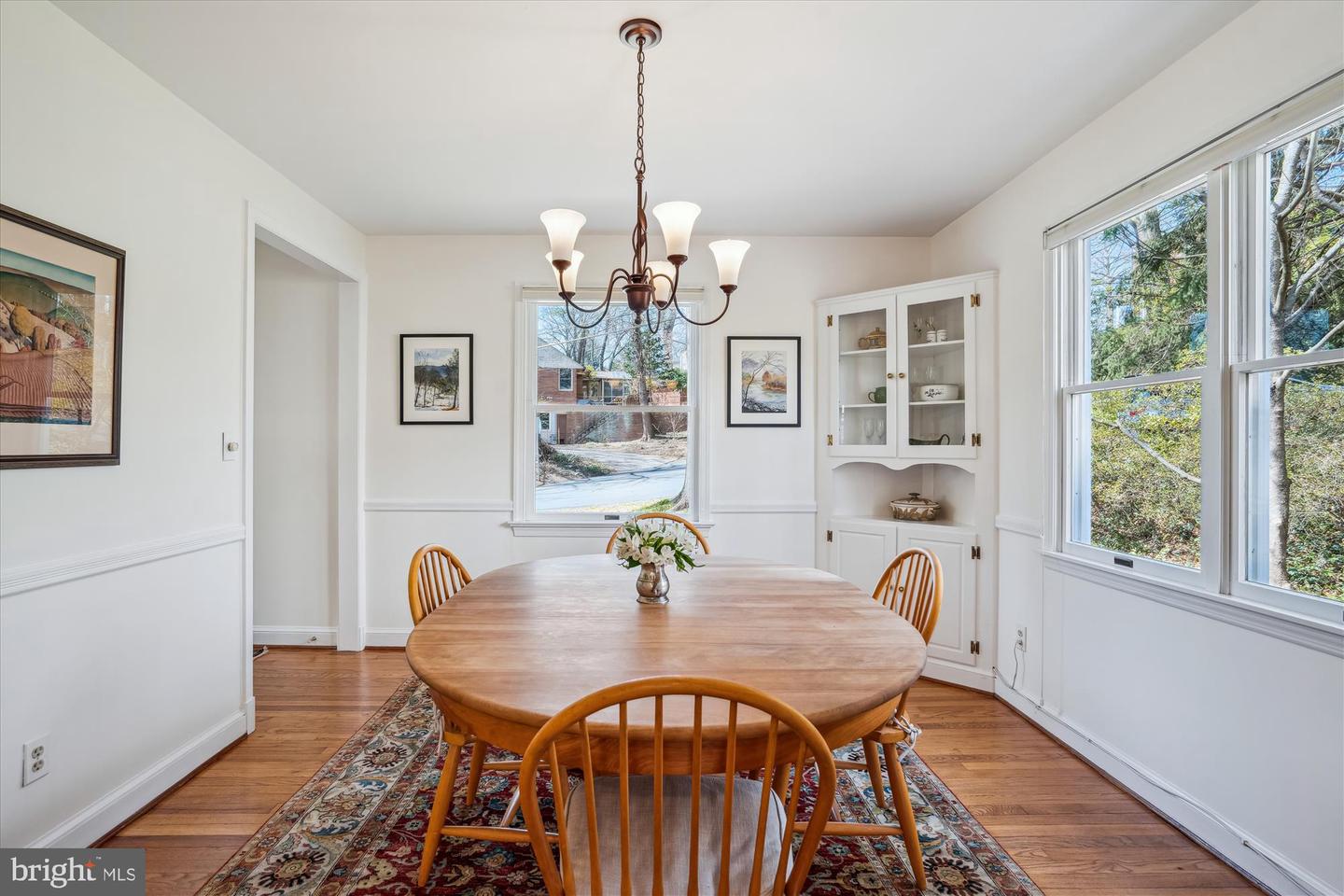 5218 Danbury Rd
