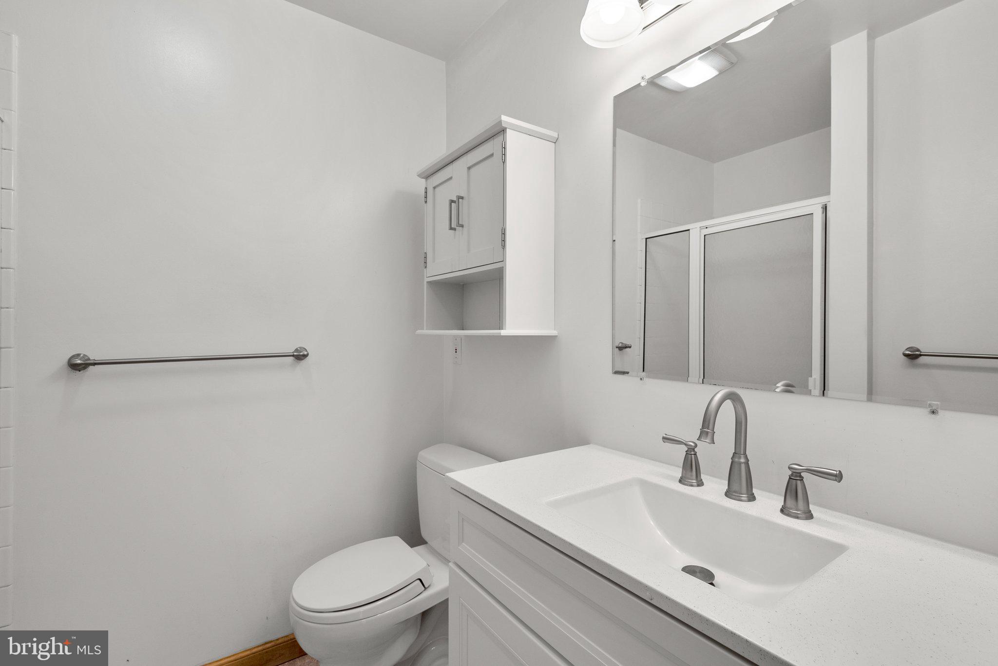 3428 Falling Green Rd