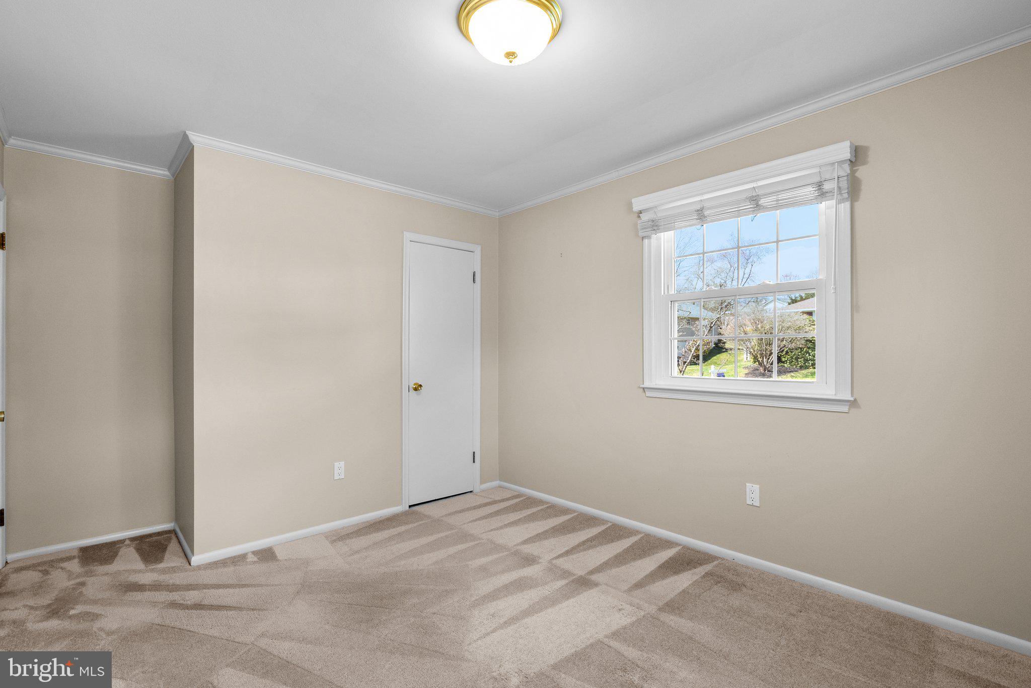 3428 Falling Green Rd