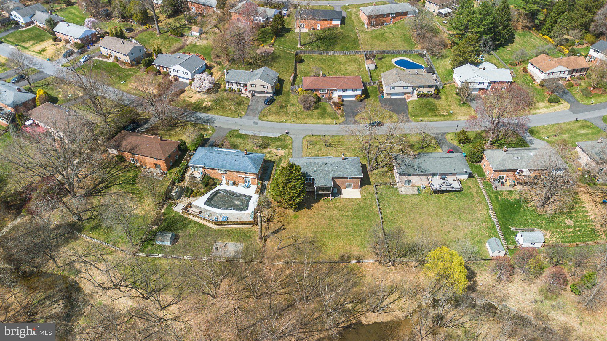 3428 Falling Green Rd