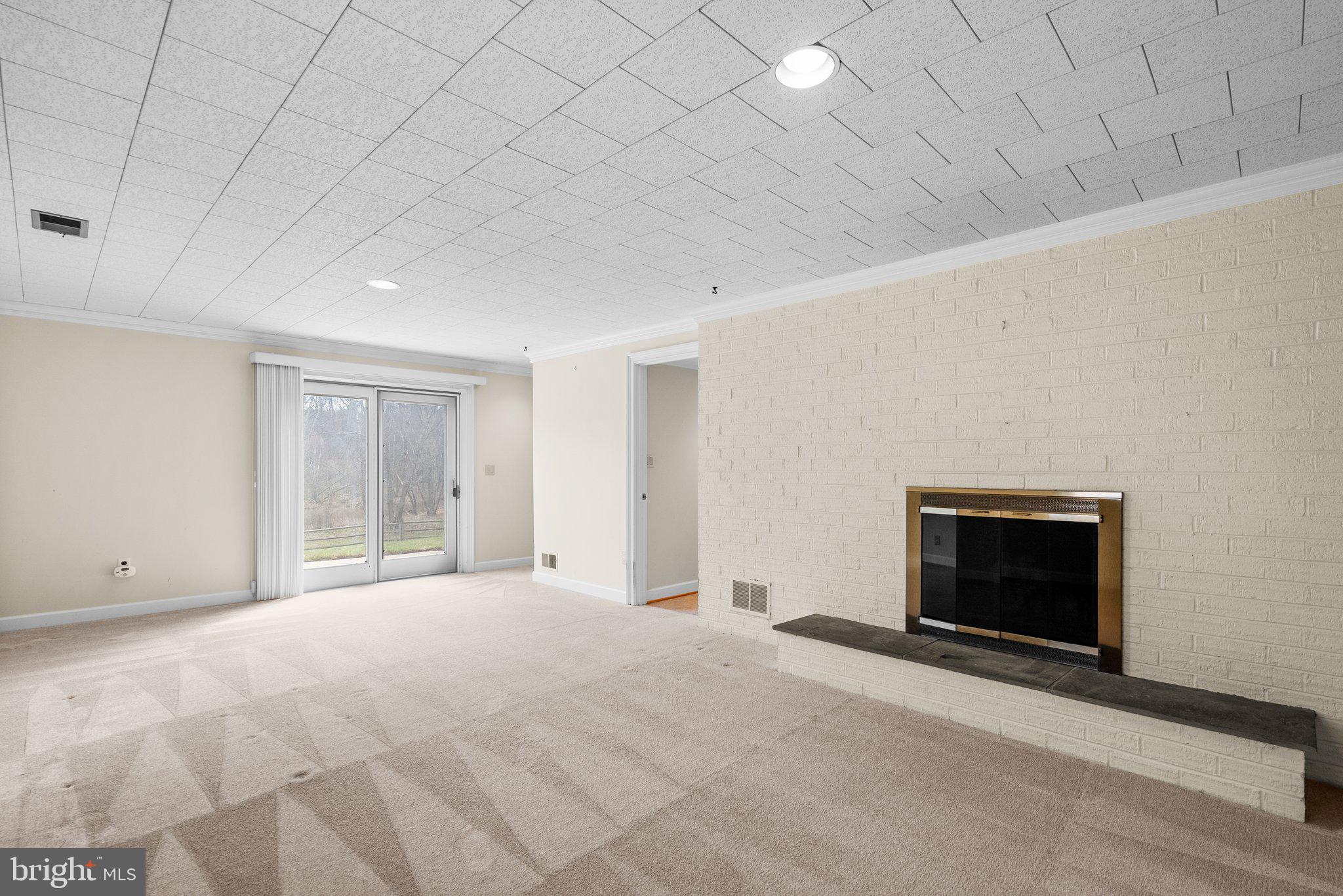 3428 Falling Green Rd