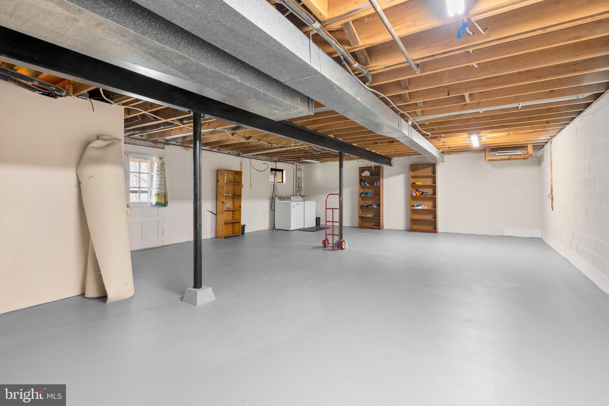 3428 Falling Green Rd