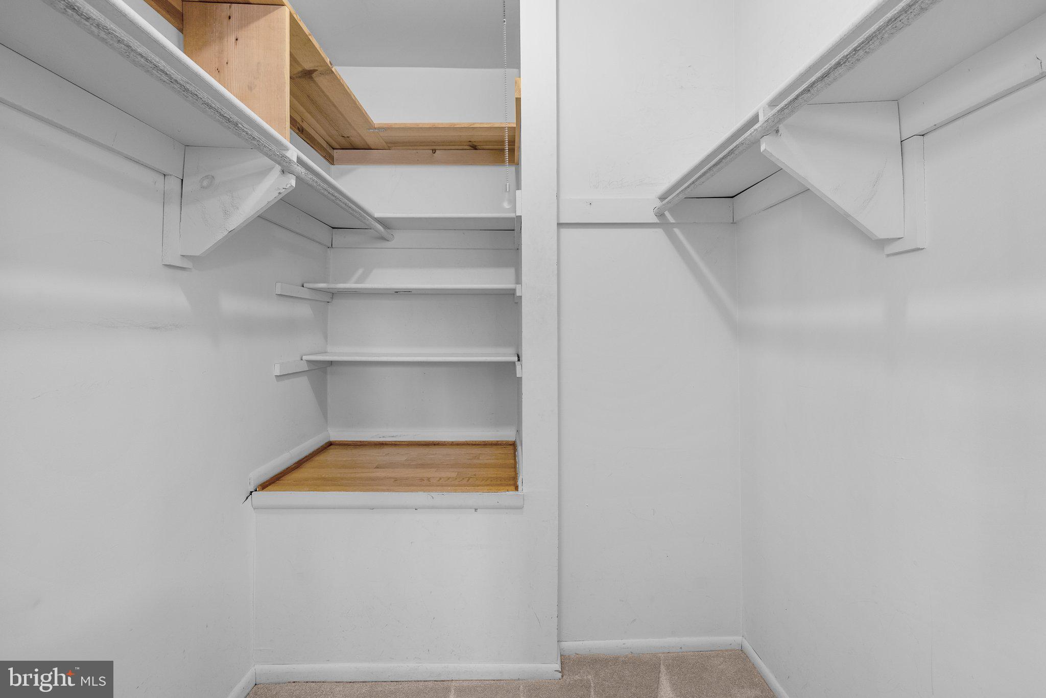 3428 Falling Green Rd