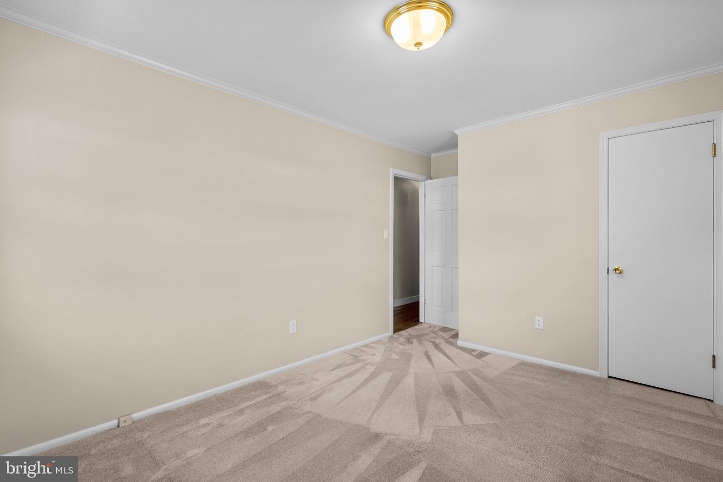 3428 Falling Green Rd