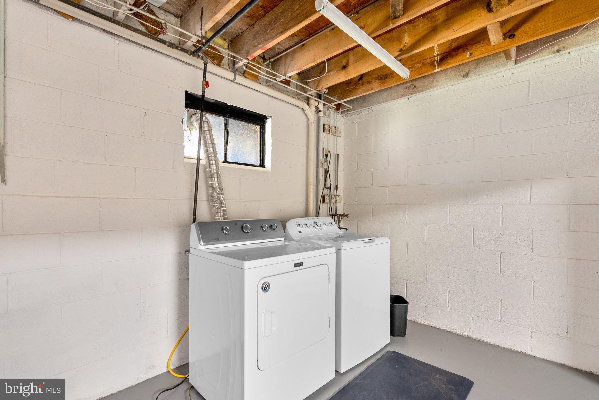 3428 Falling Green Rd