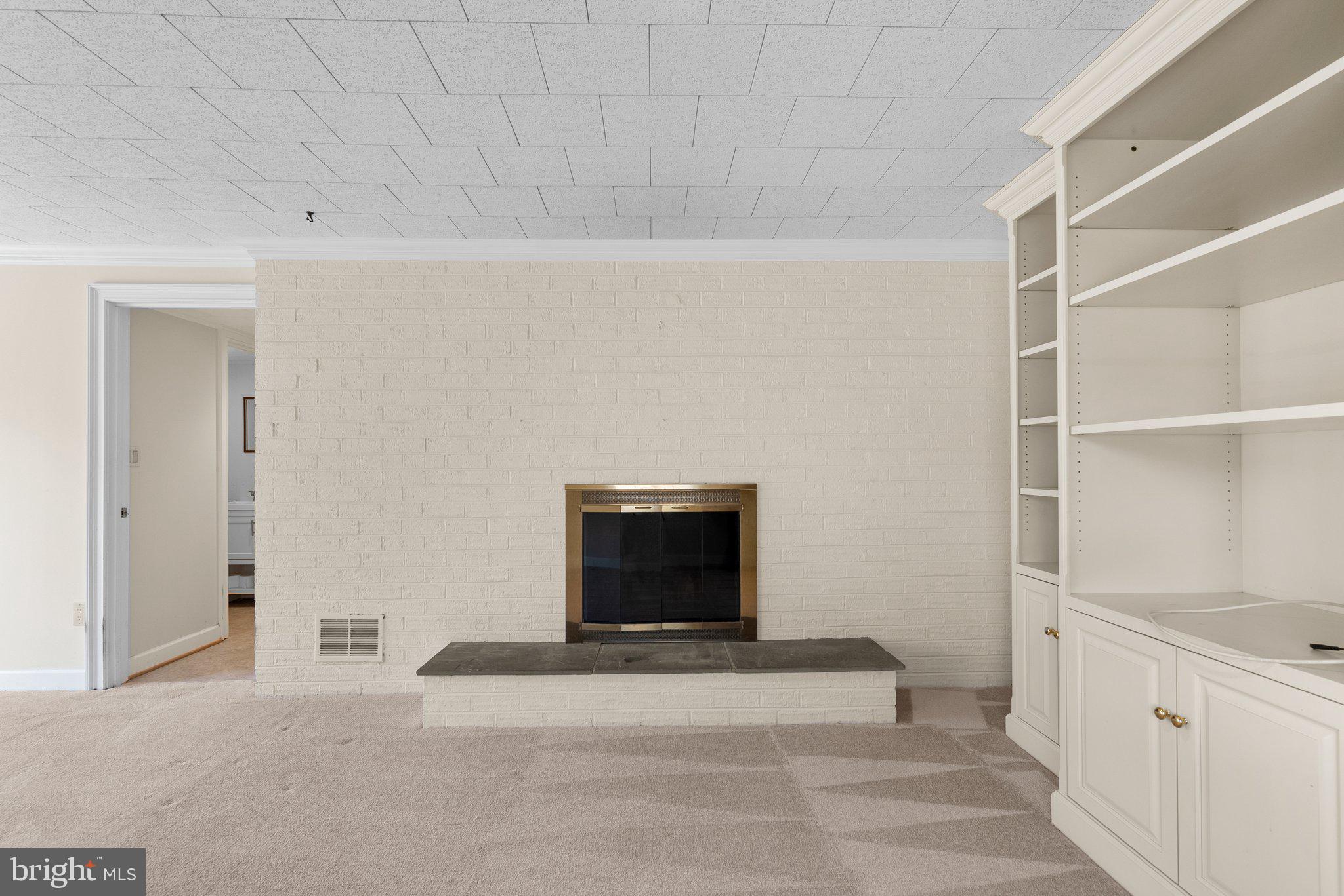 3428 Falling Green Rd