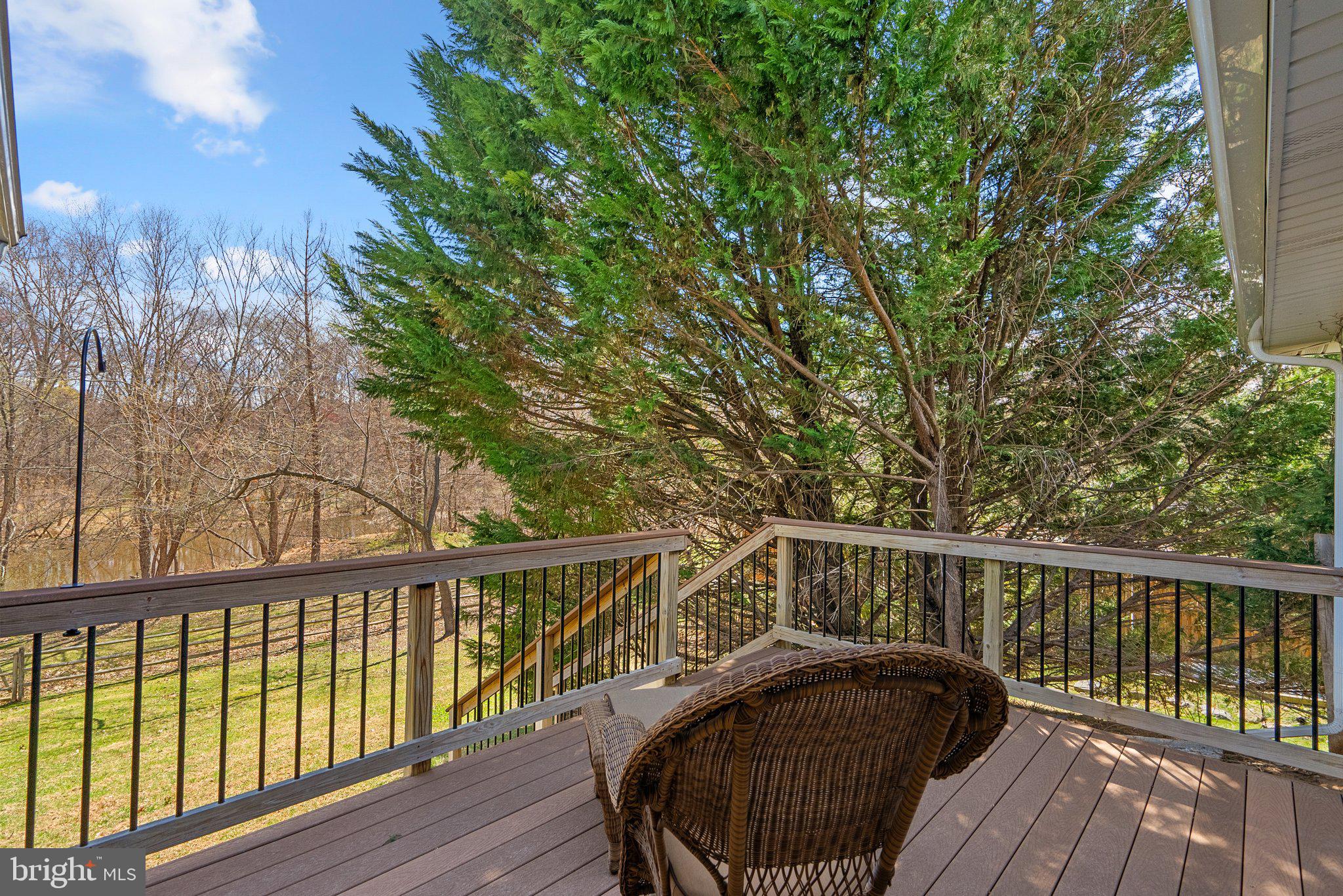 3428 Falling Green Rd